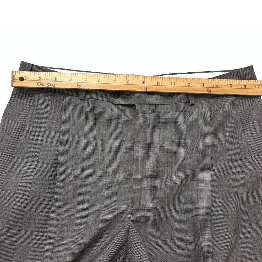 Vtg Ralph Lauren Chaps Glen Plaid 2pc Suit 41R 100% Wool Gray Made in Canada - Picture 11 of 14